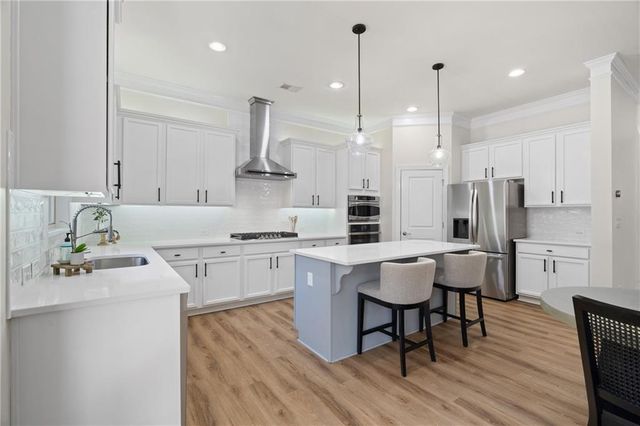 2571 Walden Estates Drive, Marietta, GA 30062