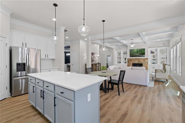 2571 Walden Estates Drive, Marietta, GA 30062