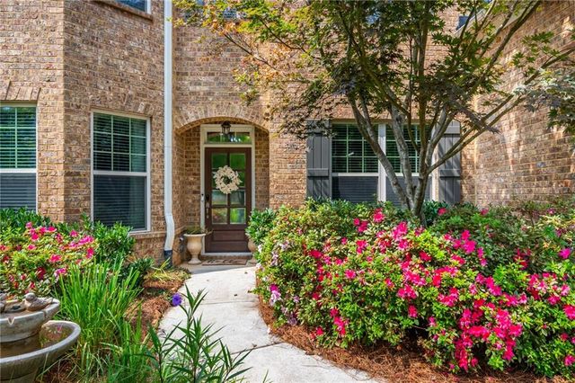 2571 Walden Estates Drive, Marietta, GA 30062