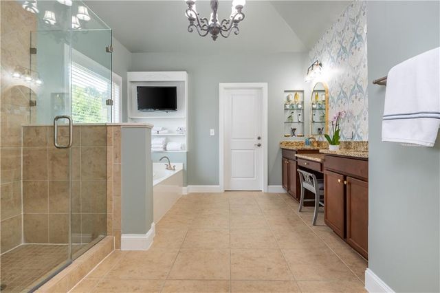 2571 Walden Estates Drive, Marietta, GA 30062