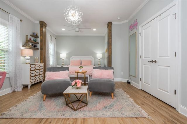 2571 Walden Estates Drive, Marietta, GA 30062