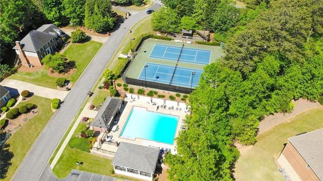 2571 Walden Estates Drive, Marietta, GA 30062