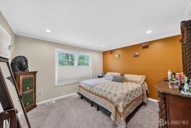 2601 Pinhorn Drive, Bridgewater, NJ 08807