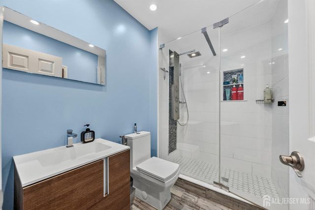 2601 Pinhorn Drive, Bridgewater, NJ 08807