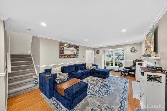 2601 Pinhorn Drive, Bridgewater, NJ 08807