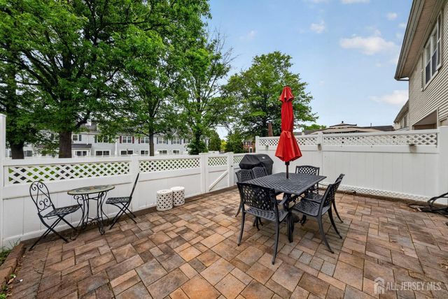 2601 Pinhorn Drive, Bridgewater, NJ 08807