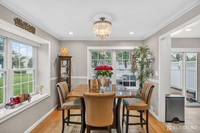 2601 Pinhorn Drive, Bridgewater, NJ 08807