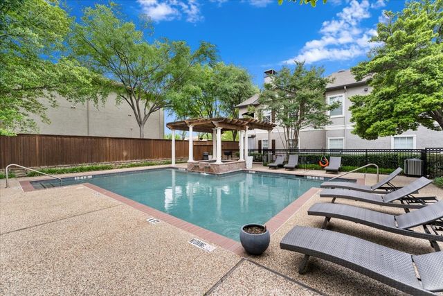 2601 Preston Road, Plano, TX 75093