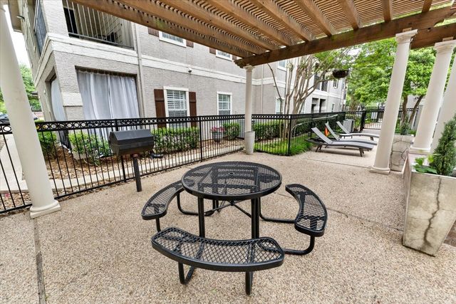 2601 Preston Road, Plano, TX 75093