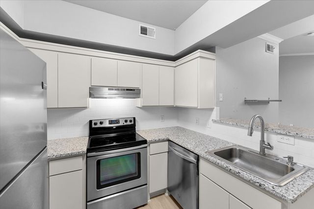 2601 Preston Road, Plano, TX 75093