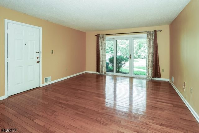 131 Irving Pl, Bernards Twp., NJ 07920