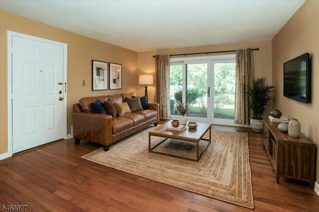 131 Irving Pl, Bernards Twp., NJ 07920