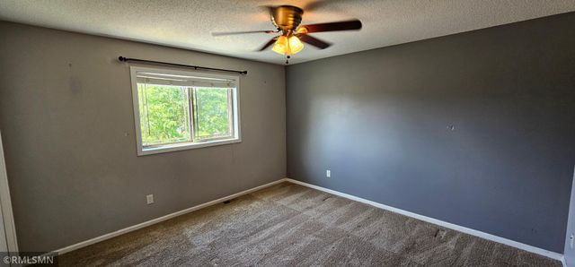 9318 Golden Pond Lane N, Monticello, MN 55362