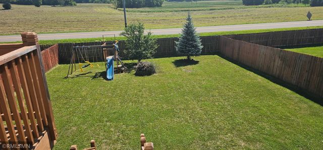 9318 Golden Pond Lane N, Monticello, MN 55362