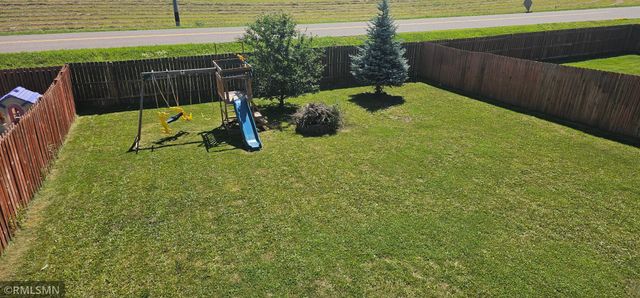 9318 Golden Pond Lane N, Monticello, MN 55362