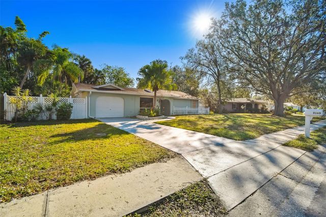 3165 WOODMONT DRIVE, Sarasota, FL 34232