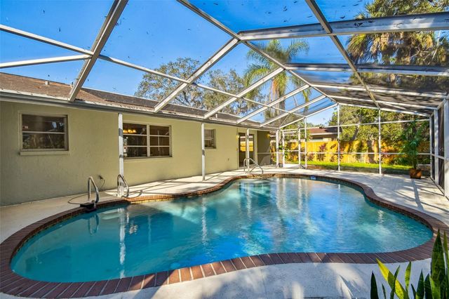 3165 WOODMONT DRIVE, Sarasota, FL 34232