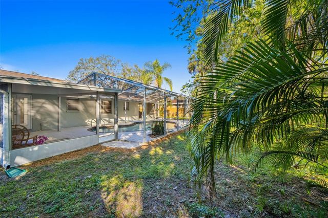 3165 WOODMONT DRIVE, Sarasota, FL 34232