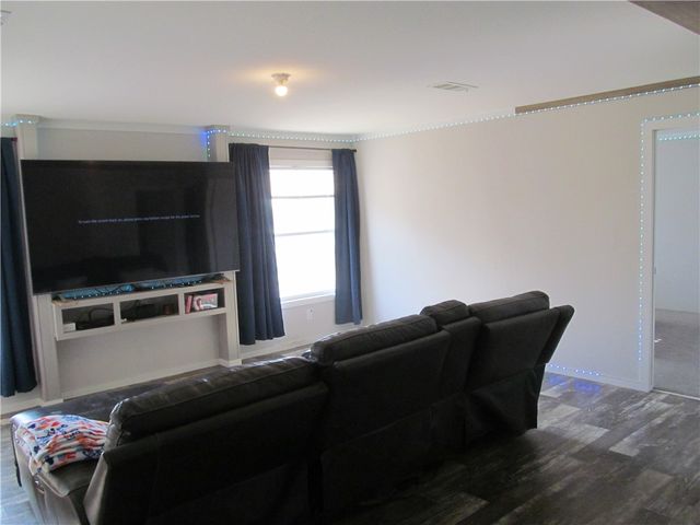 316 CR 175, Sandia, TX 78383