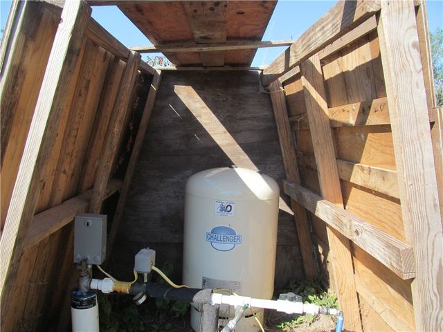 316 CR 175, Sandia, TX 78383
