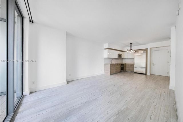 1300 Brickell Bay Dr 704, Miami, FL 33131