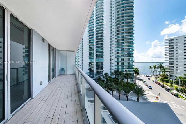 1300 Brickell Bay Dr 704, Miami, FL 33131