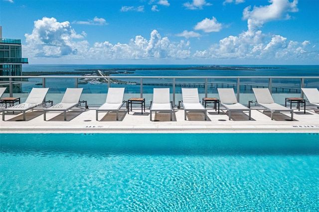 1300 Brickell Bay Dr 704, Miami, FL 33131