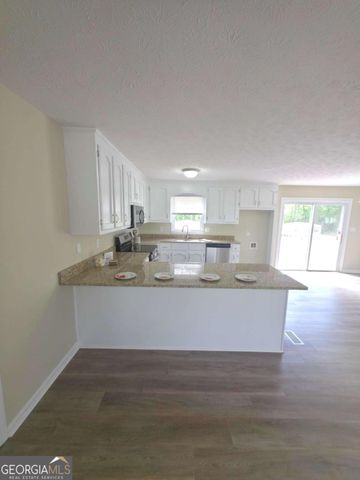 177 Helen Drive NW, Monroe, GA 30656