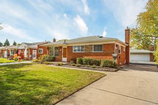 25113 Campbell Avenue, Warren, MI 48089