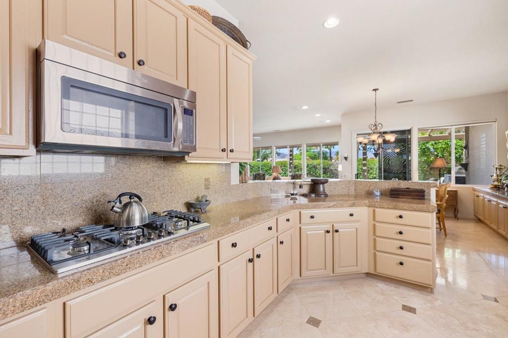 Image 5 of property listing at 44085 Royal Troon Drive, Indio, CA 92201