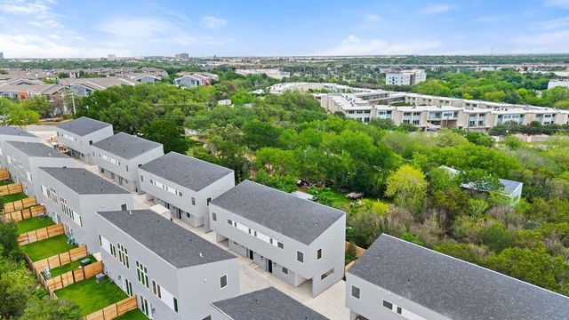 401 N Bluff DR 10102, Austin, TX 78745
