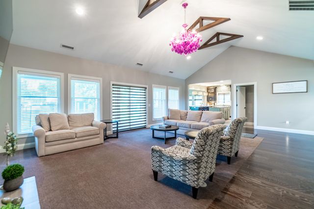 11427 Red Fern Place, Fort Wayne, IN 46845