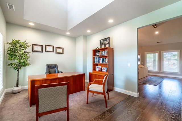 11427 Red Fern Place, Fort Wayne, IN 46845