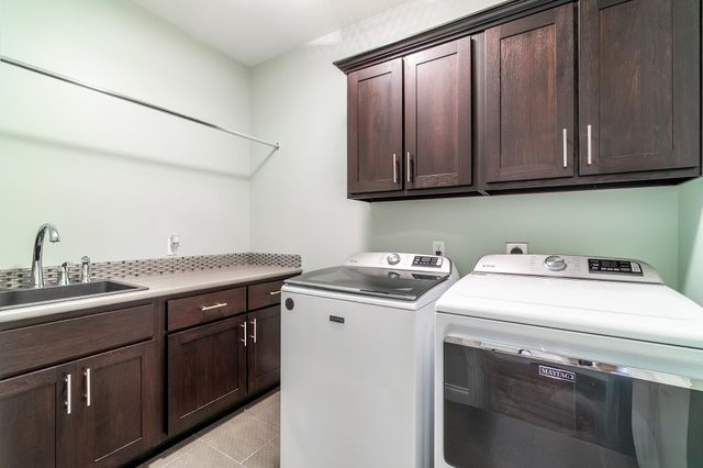 11427 Red Fern Place, Fort Wayne, IN 46845