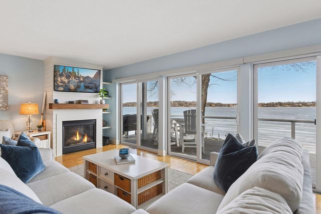 1948 Shorewood Lane, Mound, MN 55364