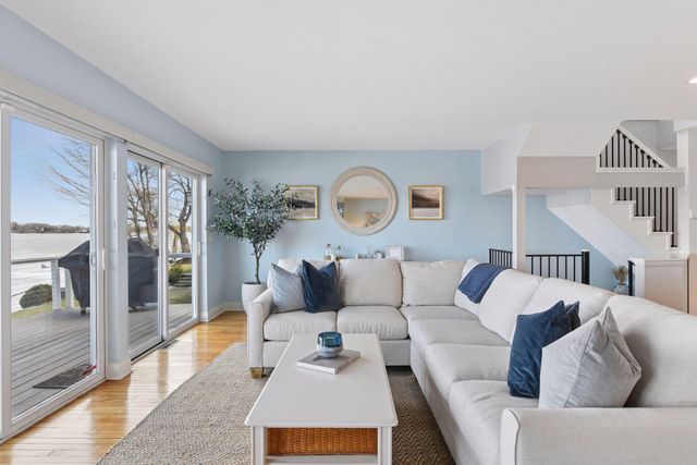 1948 Shorewood Lane, Mound, MN 55364