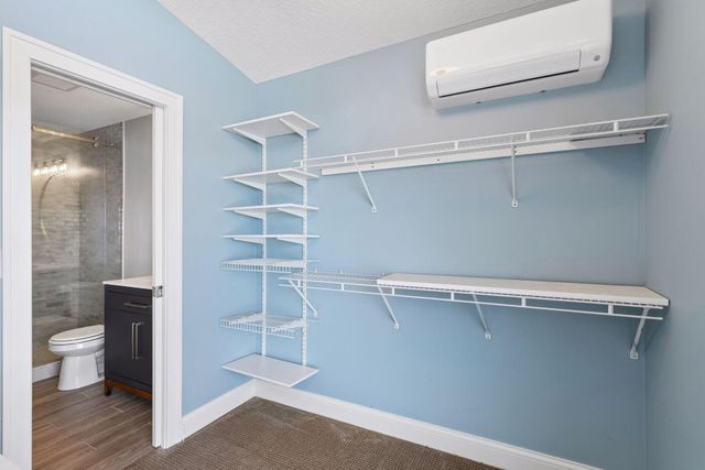 1948 Shorewood Lane, Mound, MN 55364