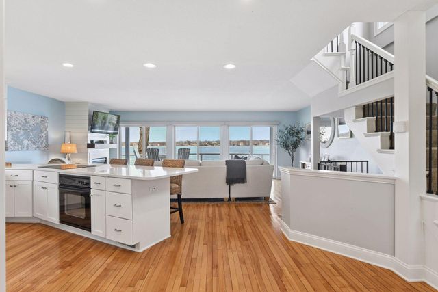 1948 Shorewood Lane, Mound, MN 55364