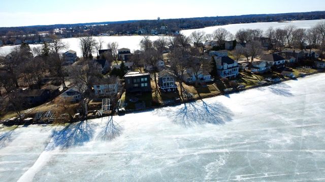 1948 Shorewood Lane, Mound, MN 55364