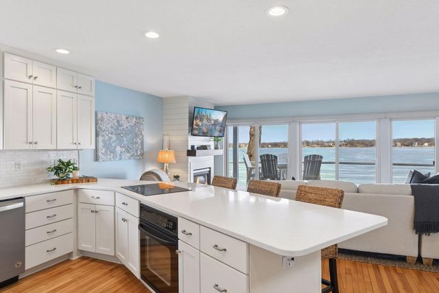 1948 Shorewood Lane, Mound, MN 55364