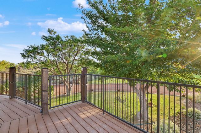 80 Calle Vista Grande, Bernalillo, NM 87004