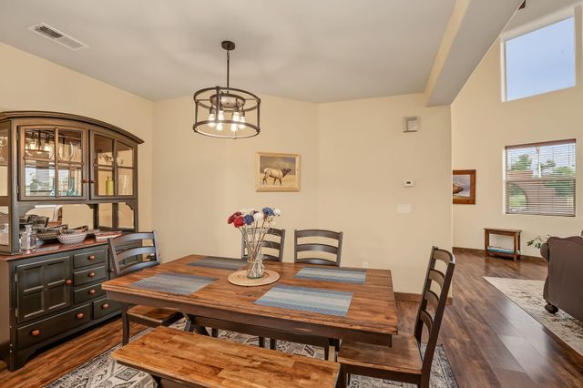 80 Calle Vista Grande, Bernalillo, NM 87004