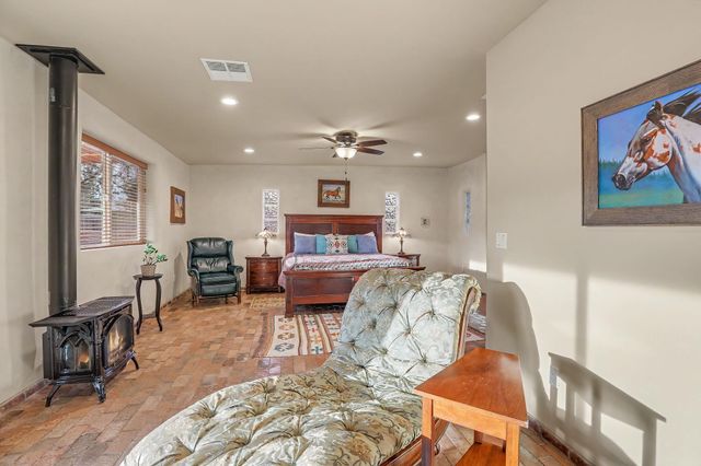 80 Calle Vista Grande, Bernalillo, NM 87004