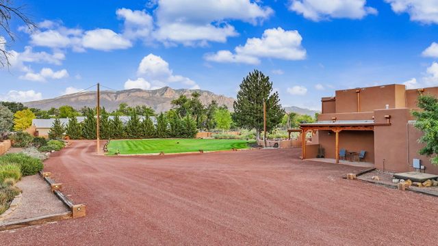 80 Calle Vista Grande, Bernalillo, NM 87004