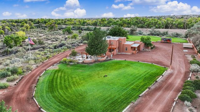 80 Calle Vista Grande, Bernalillo, NM 87004