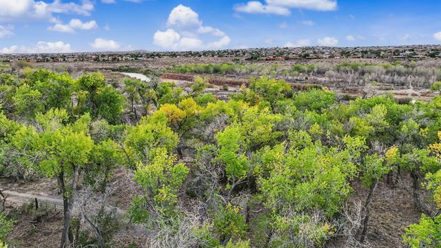 80 Calle Vista Grande, Bernalillo, NM 87004