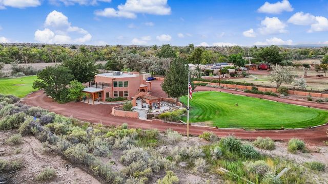 80 Calle Vista Grande, Bernalillo, NM 87004