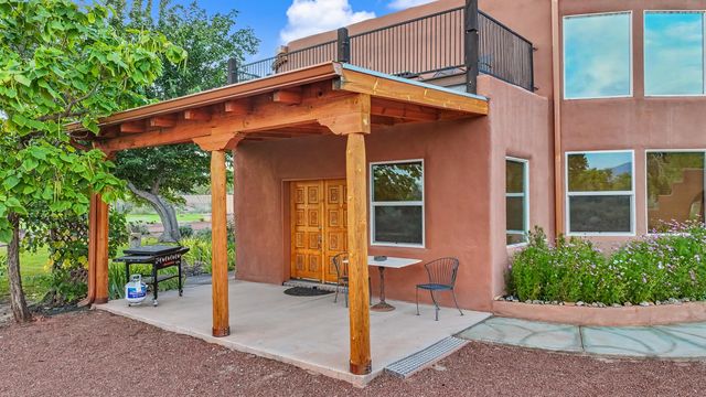 80 Calle Vista Grande, Bernalillo, NM 87004