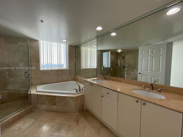 1755 E Hallandale Beach Blvd 1907E, Hallandale Beach, FL 33009