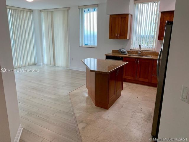 1755 E Hallandale Beach Blvd 1907E, Hallandale Beach, FL 33009